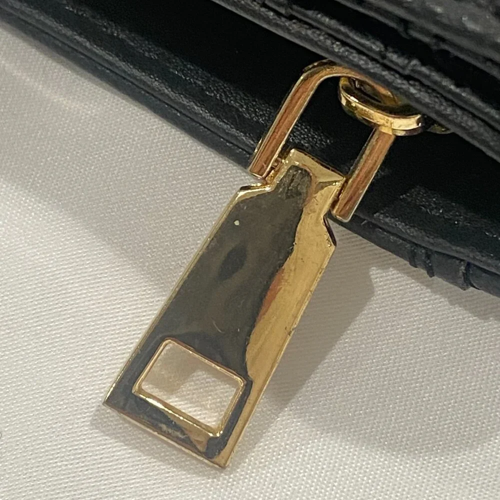 Bottari USA Crossbody Wallet Purse Turnlock Gold Hardware Black OS - Picture 8 of 11